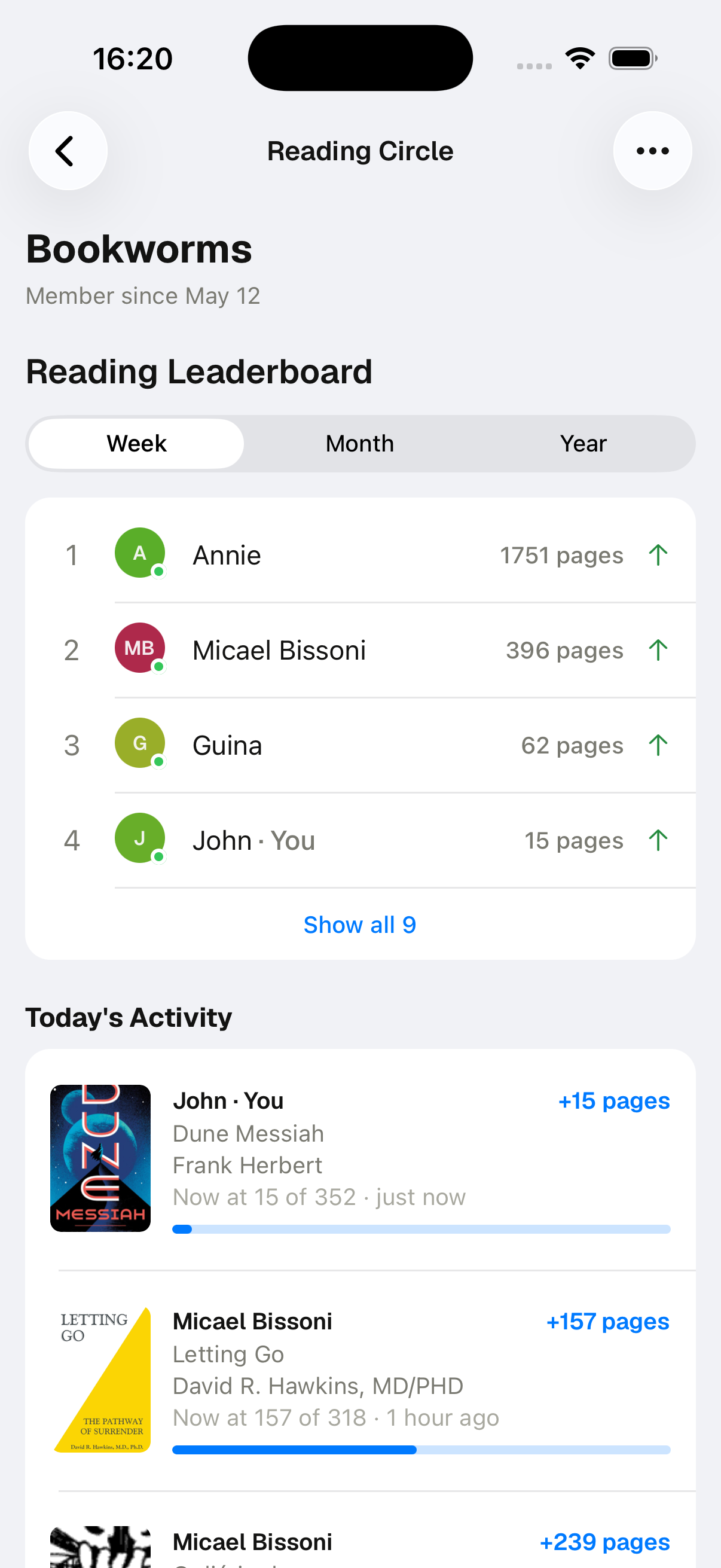 ReadCircle app — Reading Circle screen with friends' reading updates